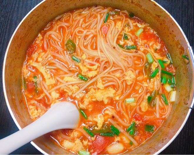 “五一”跨境游热潮涌动，合肥边检全力保障出游高峰