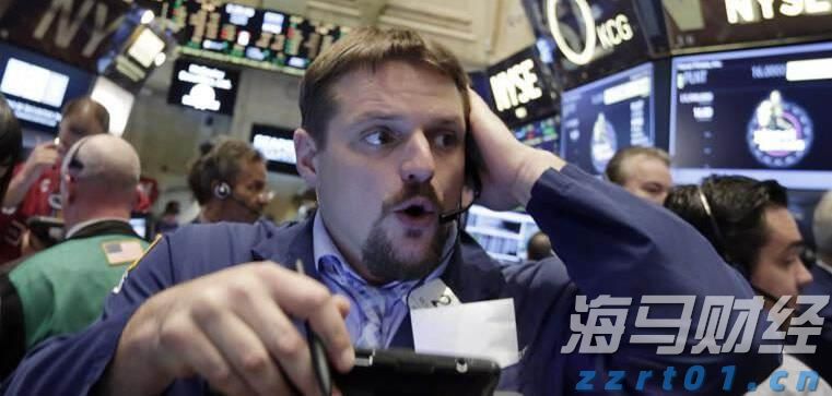 港珠澳大桥海关查获夹藏香烟72.02万支