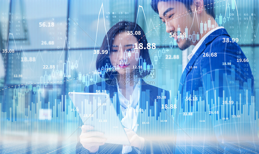 进博会第一批进口冷链食品展品运往“总仓”