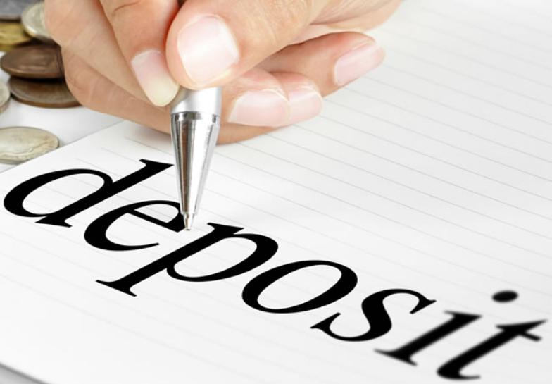 美股前瞻 | 三大股指期货涨跌不一，凌晨3点特朗普会见普京